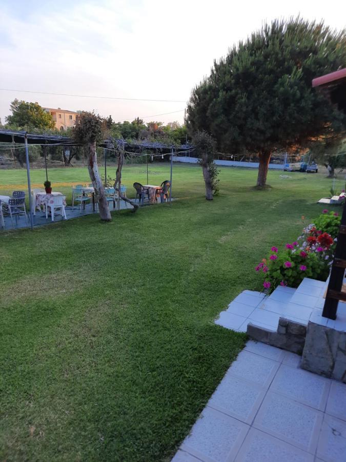 Bungalows Anestis Torone Exterior foto