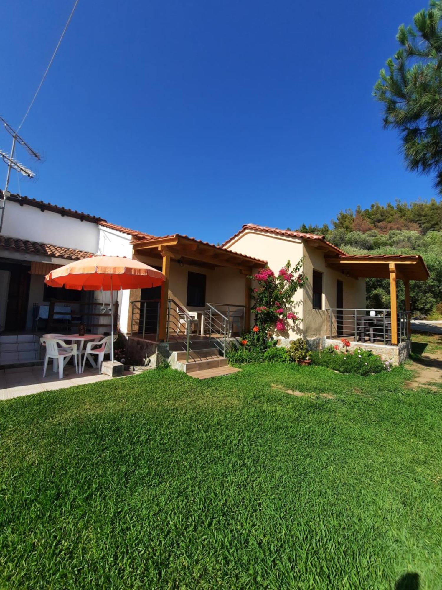 Bungalows Anestis Torone Exterior foto